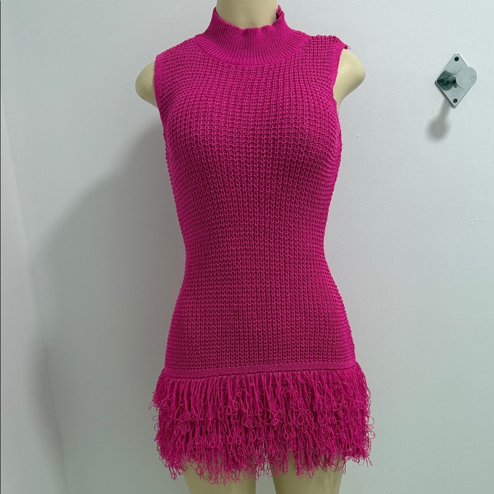 Elegant Pink Crochet Sleeveless Dress
